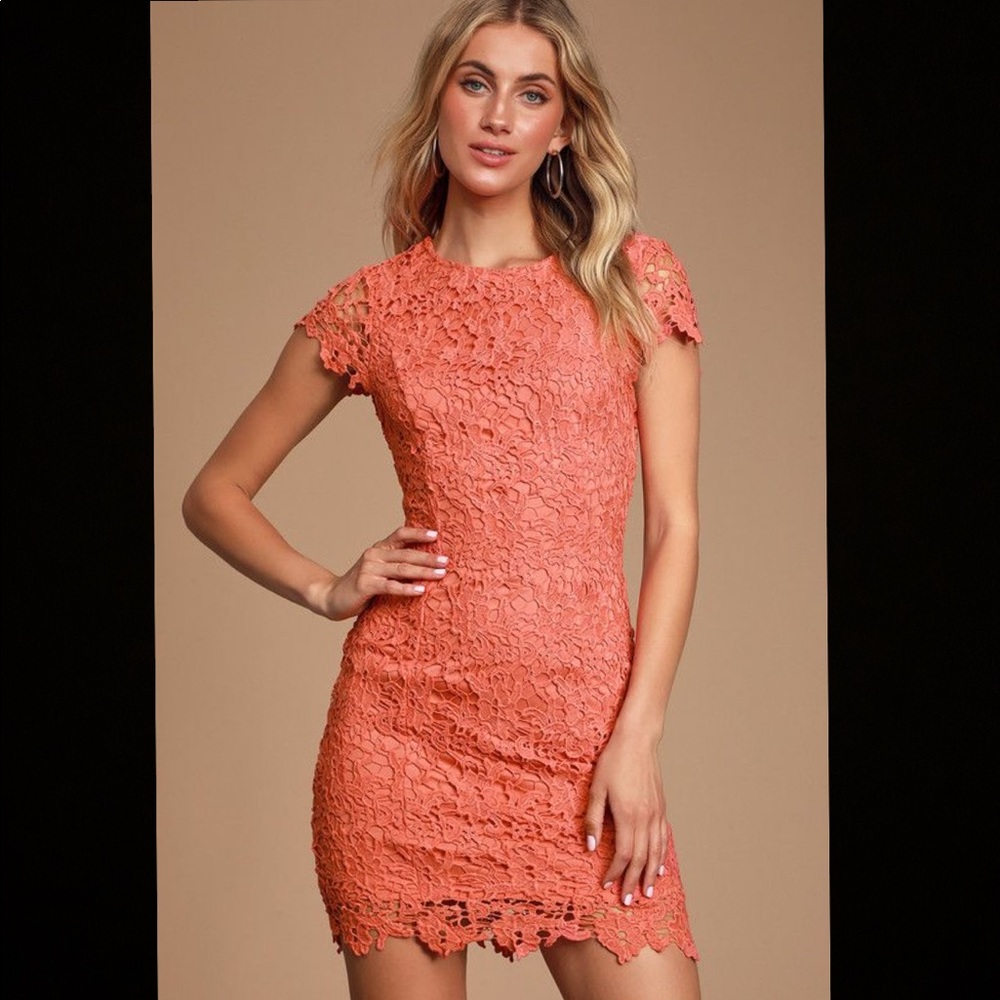 Coral lace backless dress